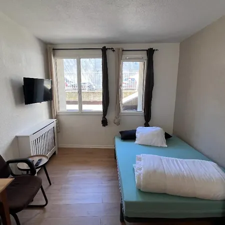 Apartment Of 21m 2 Near The Heart Of *